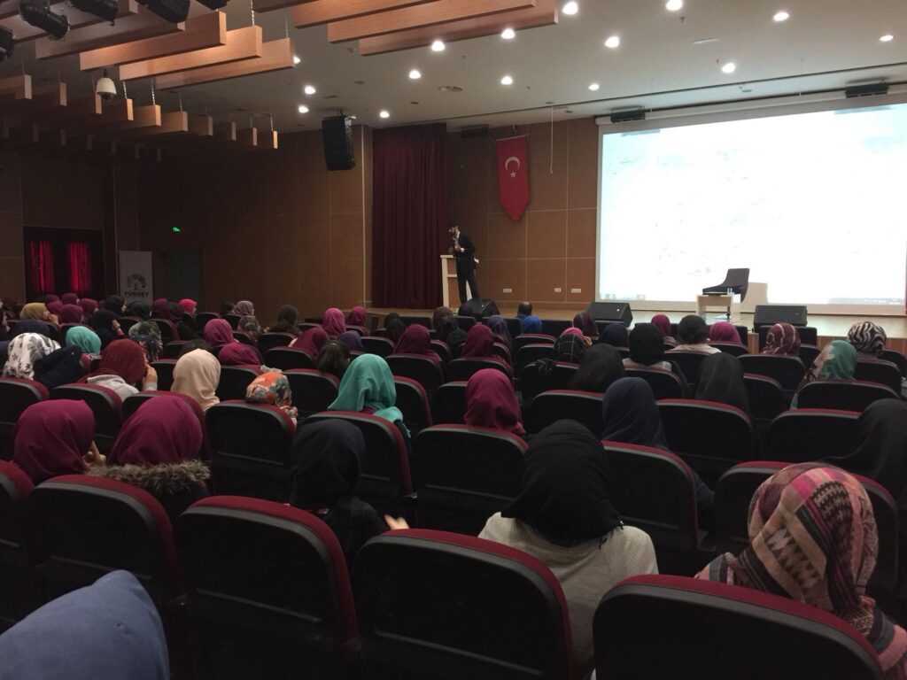 Siirt’te Kudüs Bizimdir Semineri Düzenlendi